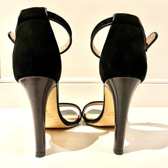 Stunning Italian leather and suede Club Monaco heels - size 6 - Picture 5 of 5